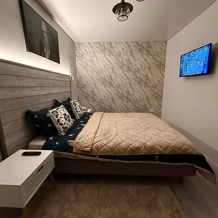 Gold - Tomis Nord アパート コンスタンツァ